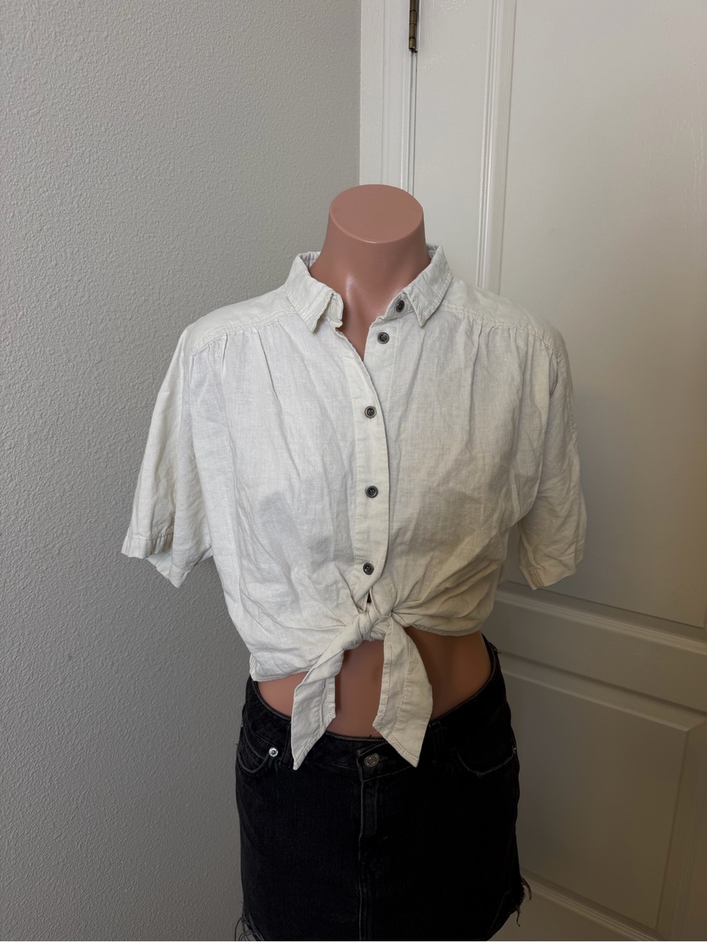 BDG White Tie-Front Crop Button-Up Linen Blend Shirt Top